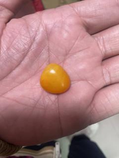 染色料的主要特征是颜色过于艳丽,这种艳丽往往透露出一种低级感. 造