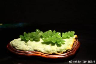 给家里的工美大师和田玉作品排面们吆喝一圈~这类题材用碧玉是真心好!
