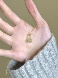 好绝!挖到一条清冷感和田玉项链