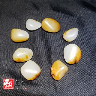 甄玉坊:更多人喜欢和田玉籽料手串的秘密