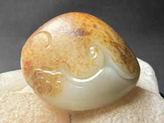 @广州街坊:来看新疆和田玉,近千件美玉在发光!