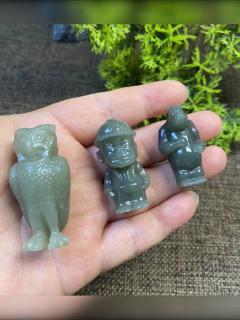 男子佩戴和田玉吊坠后气质大变引热议